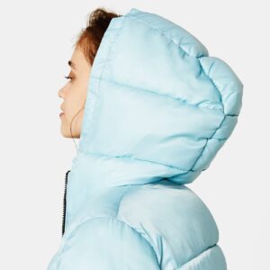 Puffer jacket with hood