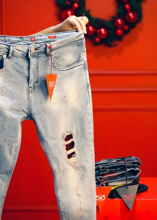 Jeans OiO Soft Blue & Red Stones Model 9085